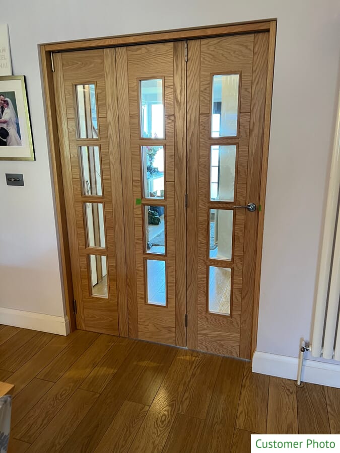 Oak Iseo Roomfold Grande – 4 Light Clear Prefinished