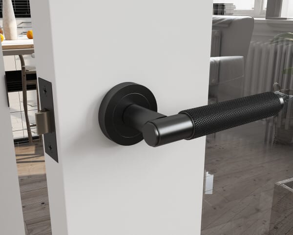 Knurled Matt Black Handle Pack