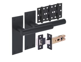 Levada Linear Matt Black Handle Pack