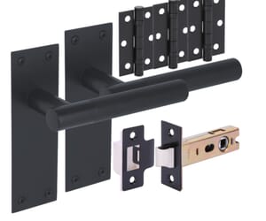 Levada Linear Matt Black Handle Pack