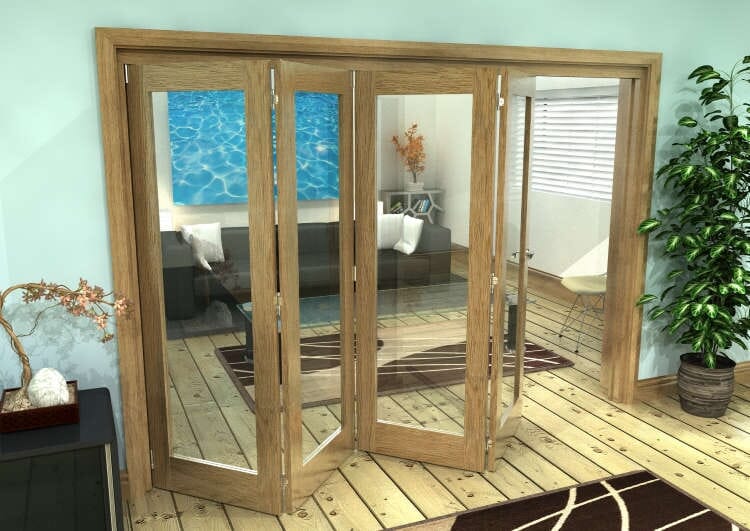 Glazed Oak Prefinished 4 Door Roomfold Grande (4 + 0 x 686mm Doors)