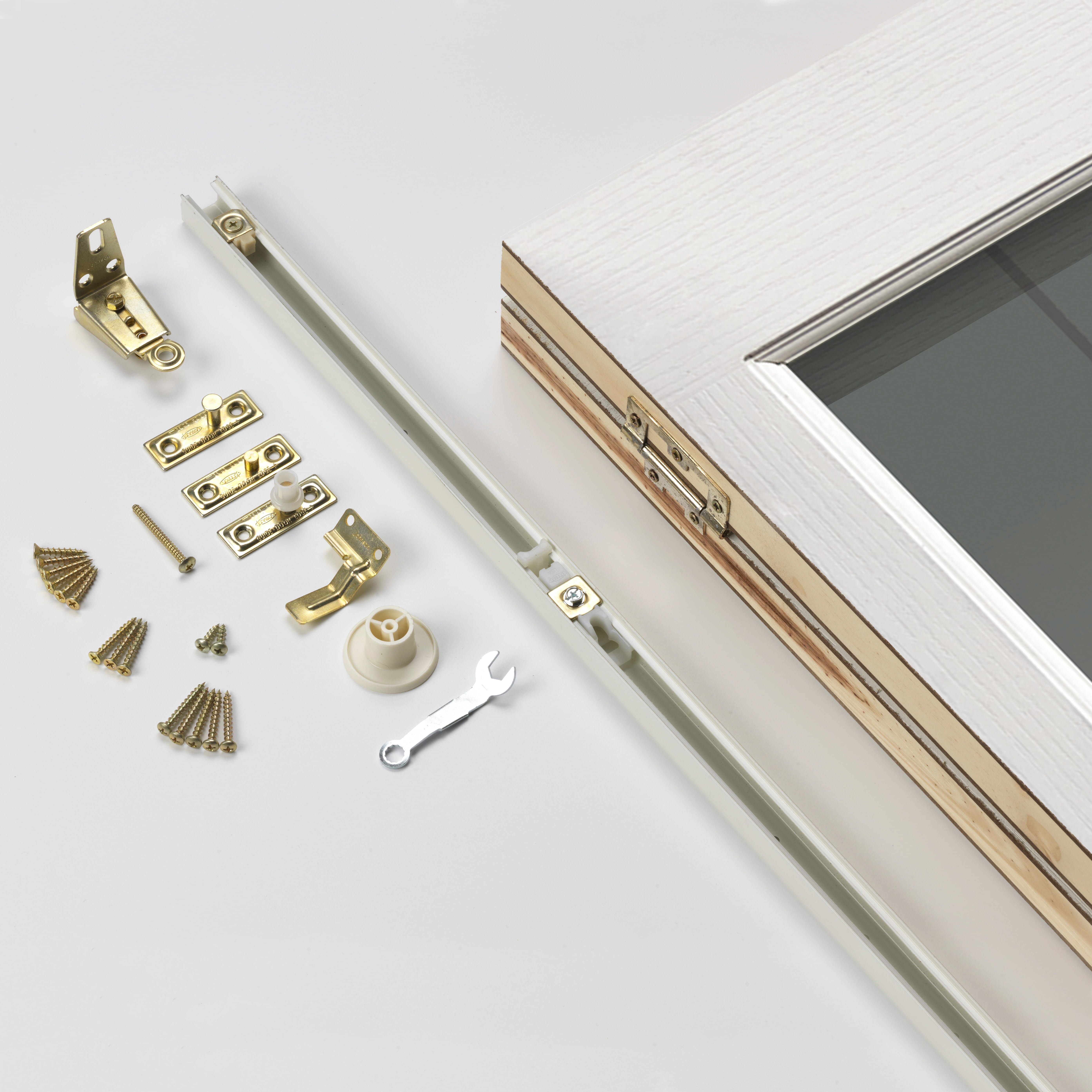 Canterbury White Grained Bi-Fold - Decorative Clear Glass