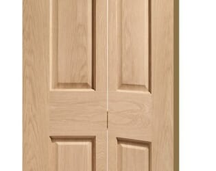 762x1981x35mm (30") Victorian Oak 4 Panel Bi-Fold Door