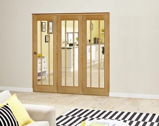 Worcester Oak Prefinished Roomfold Deluxe (3 x 610mm doors)