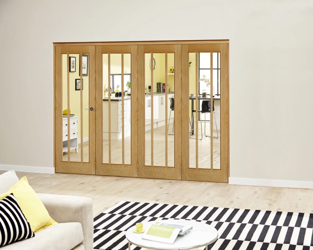 Worcester Oak Prefinished Roomfold Deluxe (4 x 762mm doors)