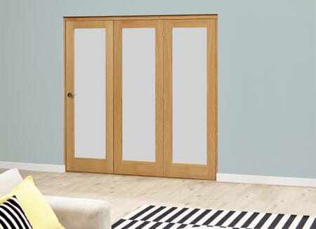 Oak Roomfold Deluxe - Frosted Glass