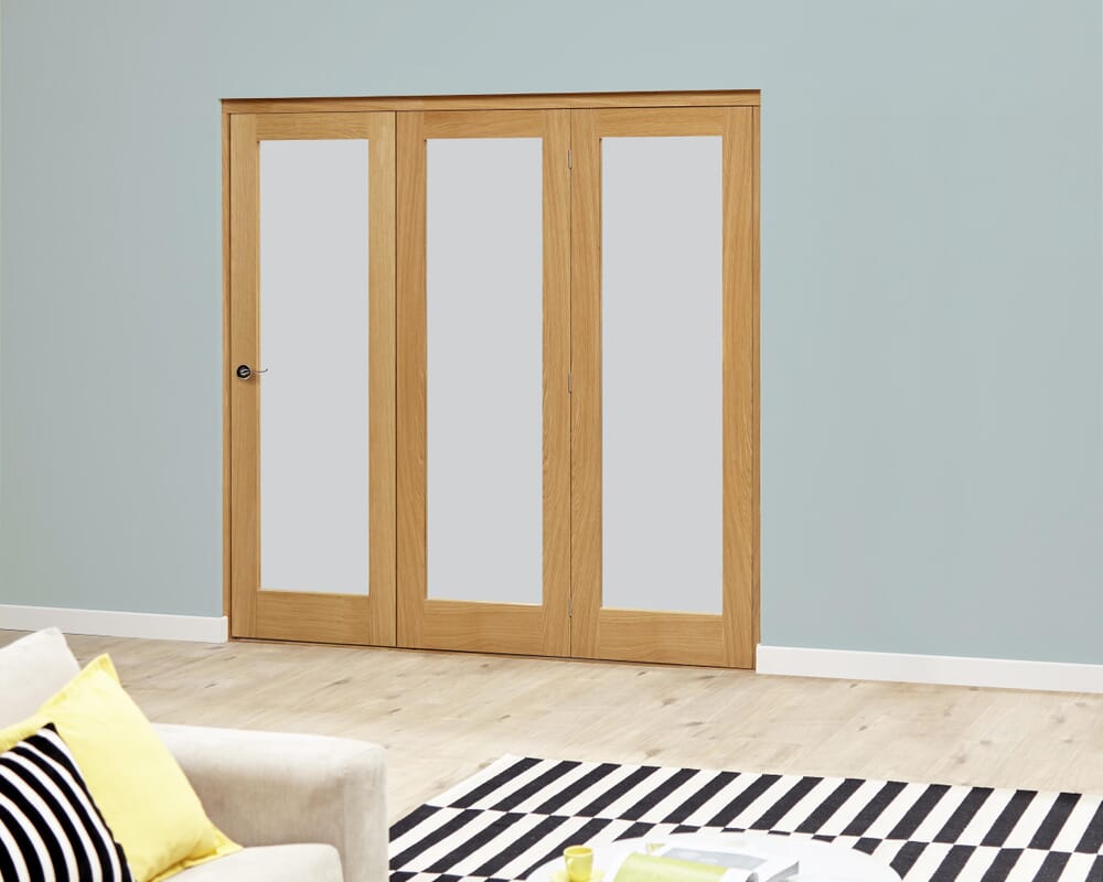 1800mm Frosted P10 Oak Roomfold Deluxe