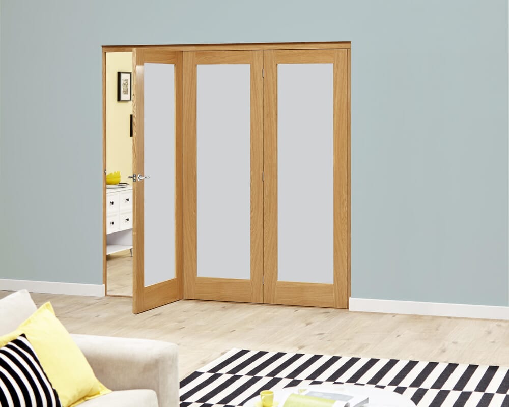 Frosted P10 Oak Roomfold Deluxe (3 x 610mm doors)