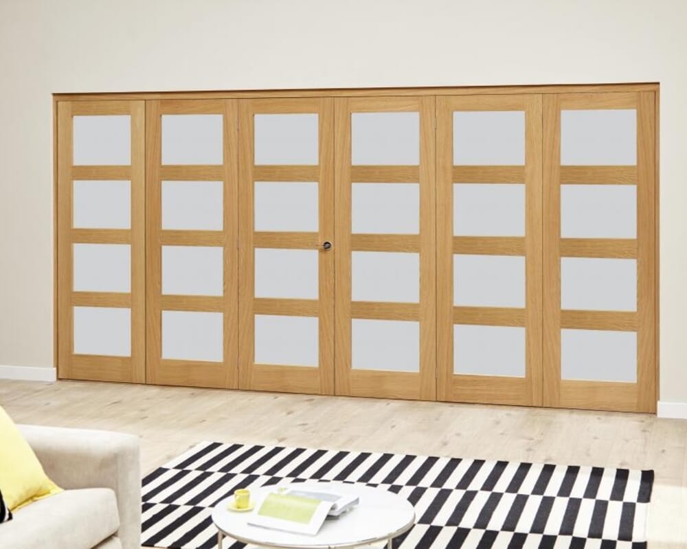 Oak 4L Frosted Roomfold Deluxe (3 + 3 x 610mm doors)