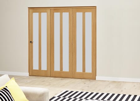 Aston Oak Roomfold Deluxe - Frosted Glass