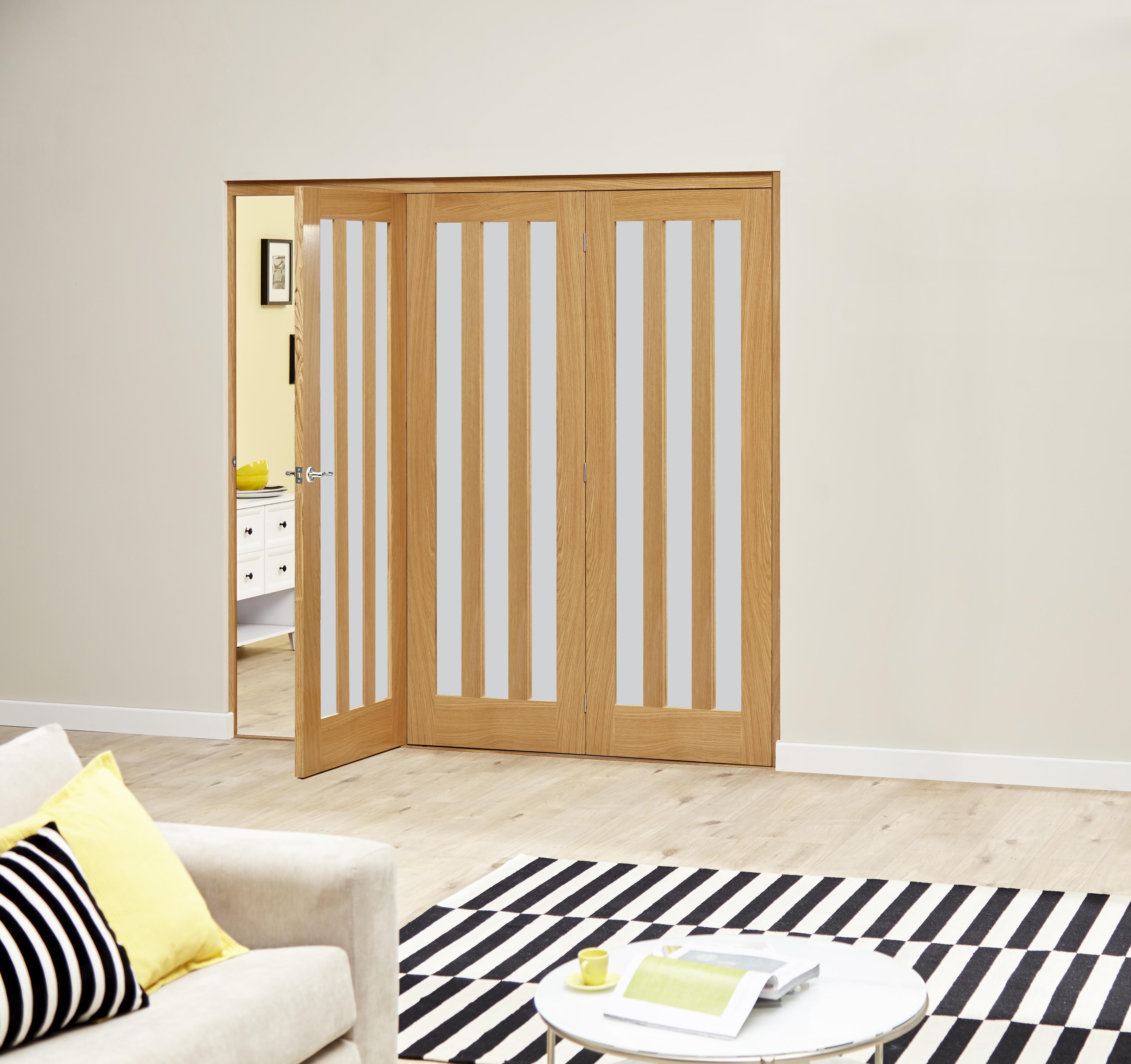 Aston Frosted- 3 Door Roomfold Deluxe (3 X 762mm Doors)