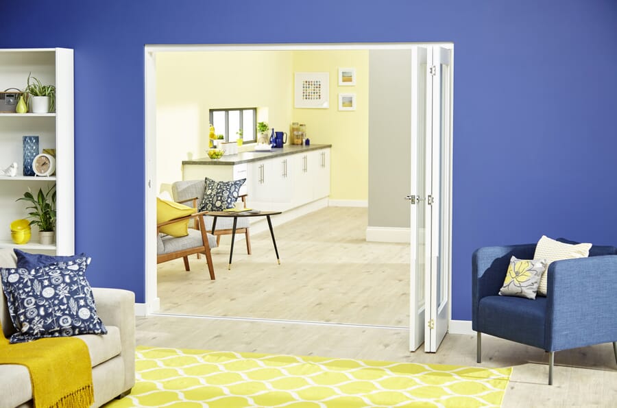 Glazed White Roomfold Deluxe – Clear