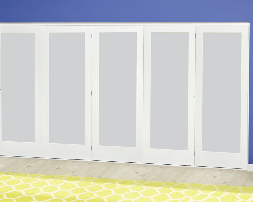 White P10 Frosted Roomfold Deluxe (5 x 610mm doors)