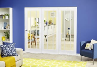 White Lincoln Roomfold Deluxe ( 3 X 610mm Doors)