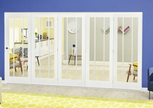 White Lincoln Roomfold Deluxe ( 5 X 686mm Doors) Image