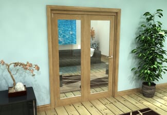 Glazed Oak Prefinished 2 Door Roomfold Grande (2 + 0 x 686mm Doors)