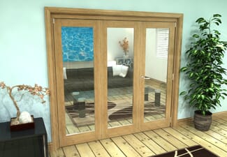 Glazed Oak Prefinished 3 Door Roomfold Grande (2 + 1 x 686mm Doors)