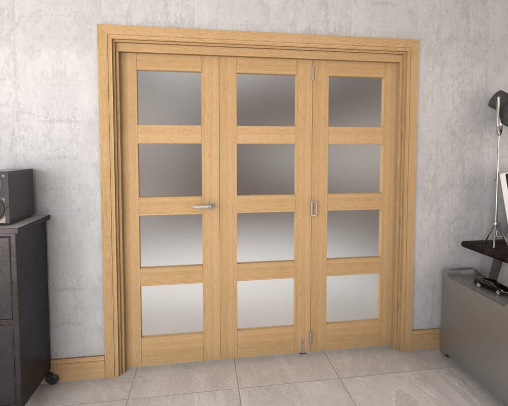 Frosted Glazed Oak Prefinished 3 Door 4L Roomfold Grande (2 + 1 x 610mm Doors)