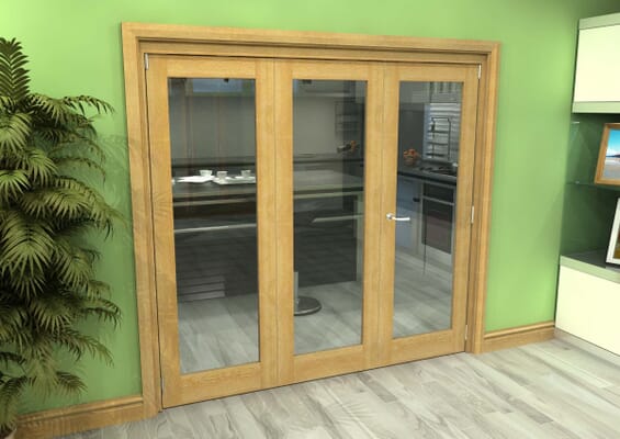 Glazed Oak 3 Door Roomfold Grande (2 + 1 x 533mm Doors)
