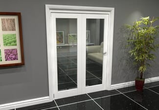 White P10 Roomfold Grande (2 + 0 x 686mm Doors)