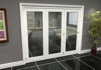 White P10 Roomfold Grande (3 + 0 x 762mm Doors)