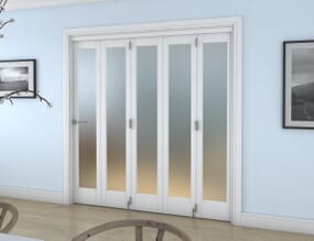 White P10 Frosted Roomfold Grande (5 + 0 x 381mm Doors)