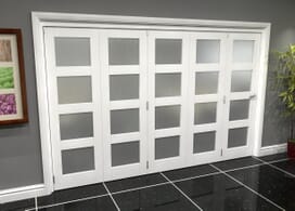 White Frosted 4l Roomfold Grande (5 + 0 X 610mm Doors) Image