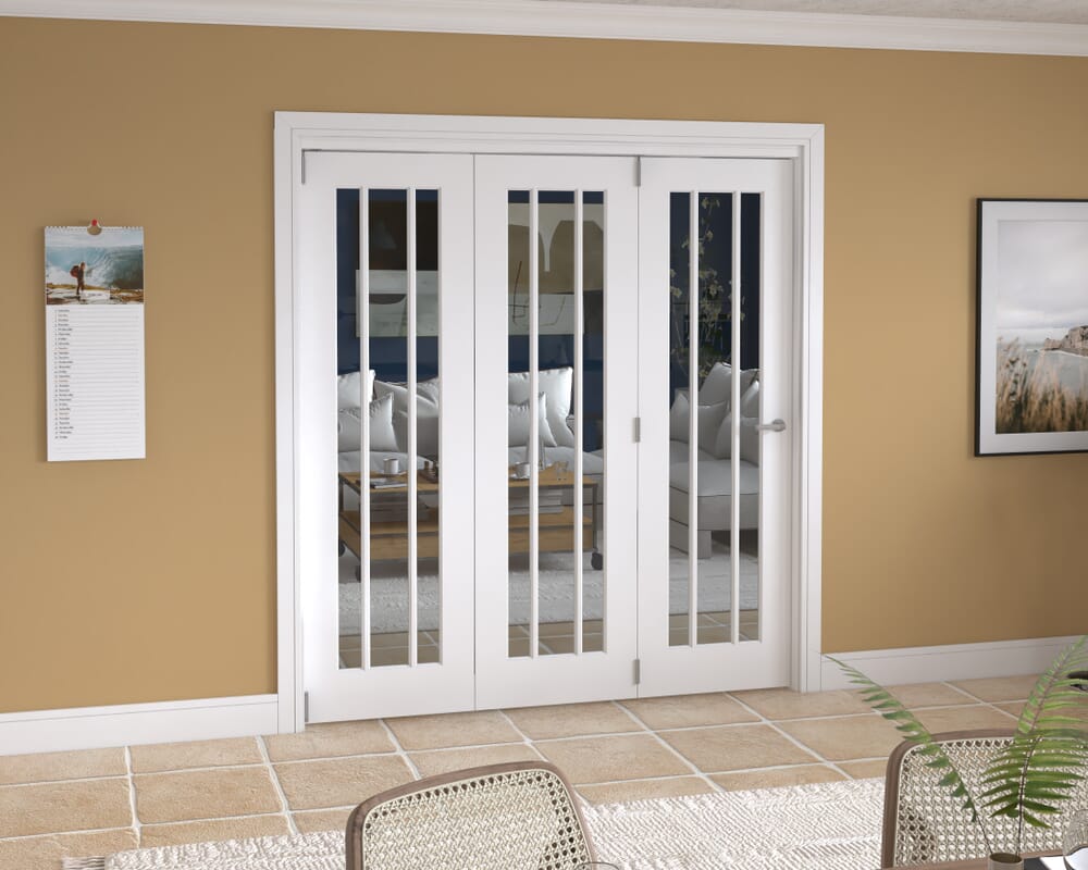 1905x2060x133mm Lincoln Clear Glazed White Roomfold Grande (3+0)