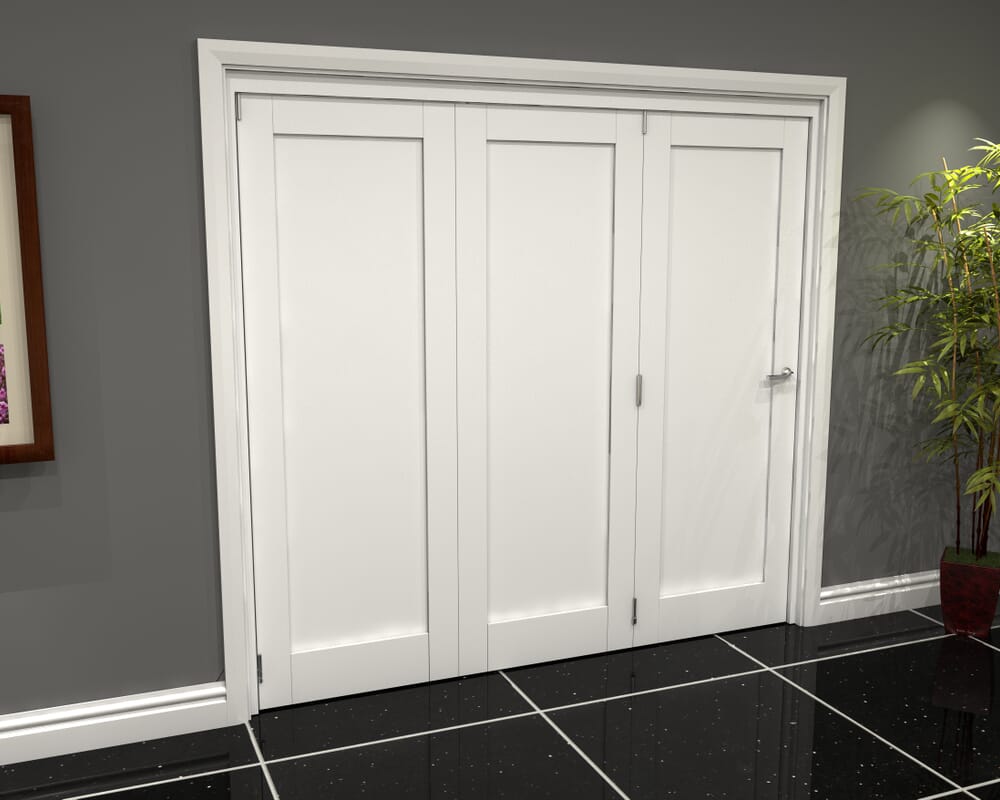 White Shaker 1 Panel 3 Door Roomfold Grande (3 + 0 x 686mm Doors)