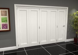 White Shaker 1 Panel 5 Door Roomfold Grande (5 + 0 X 610mm Doors) Image
