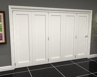 White Shaker 1 Panel 5 Door Roomfold Grande (5 + 0 x 686mm Doors)