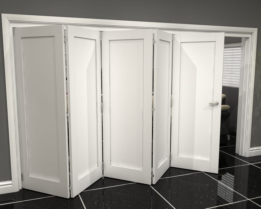 White Shaker 1 Panel 5 Door Roomfold Grande (5 + 0 x 762mm Doors)