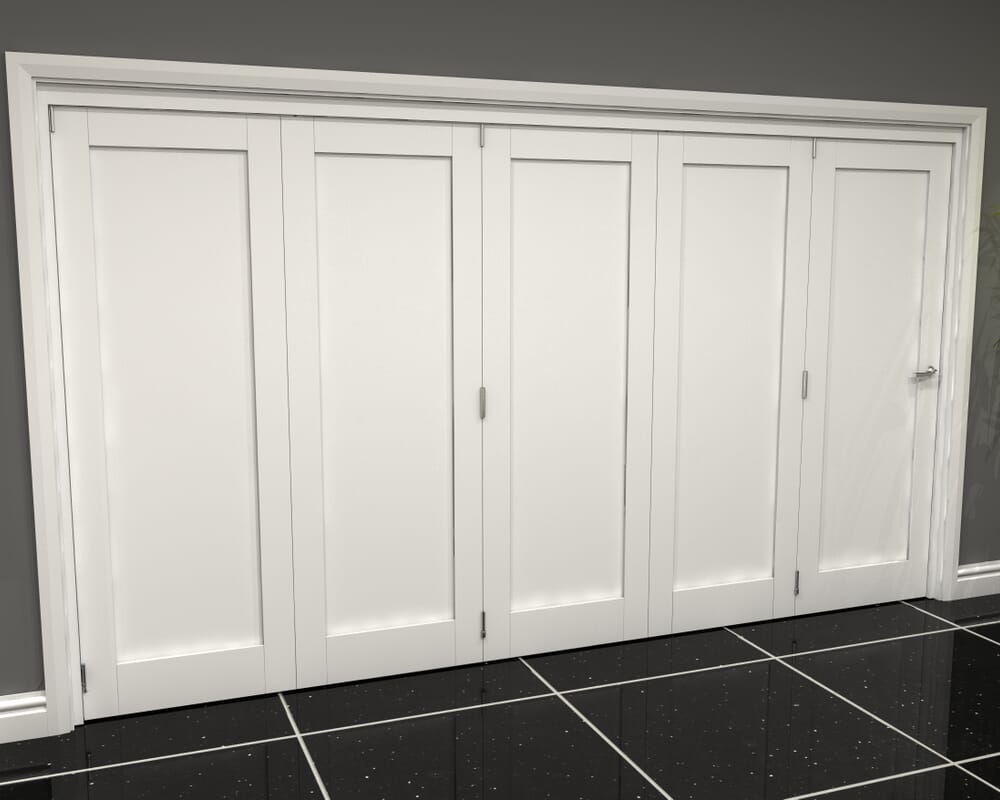 White Shaker 1 Panel 5 Door Roomfold Grande (5 + 0 x 762mm Doors)