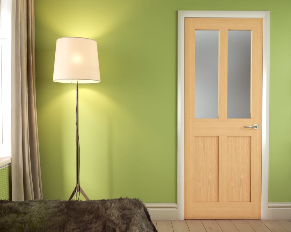 1981 x 838 x 35mm (33") Oak Victorian 4 Panel Shaker - Frosted Glass Internal Doors