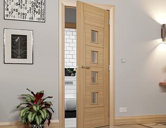 Pamplona Oak Glazed - Prefinished Internal Doors