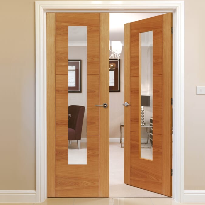2040 x 826 x 40mm Mistral Oak Glazed - Prefinished  Internal Door