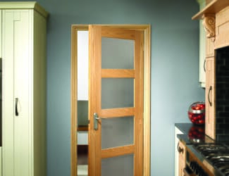 Oak Shaker 4 Light Door - Frosted Prefinished