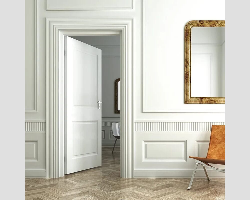 2040mm x 726mm x 44mm White Moulded Smooth 2 Panel Internal Doors