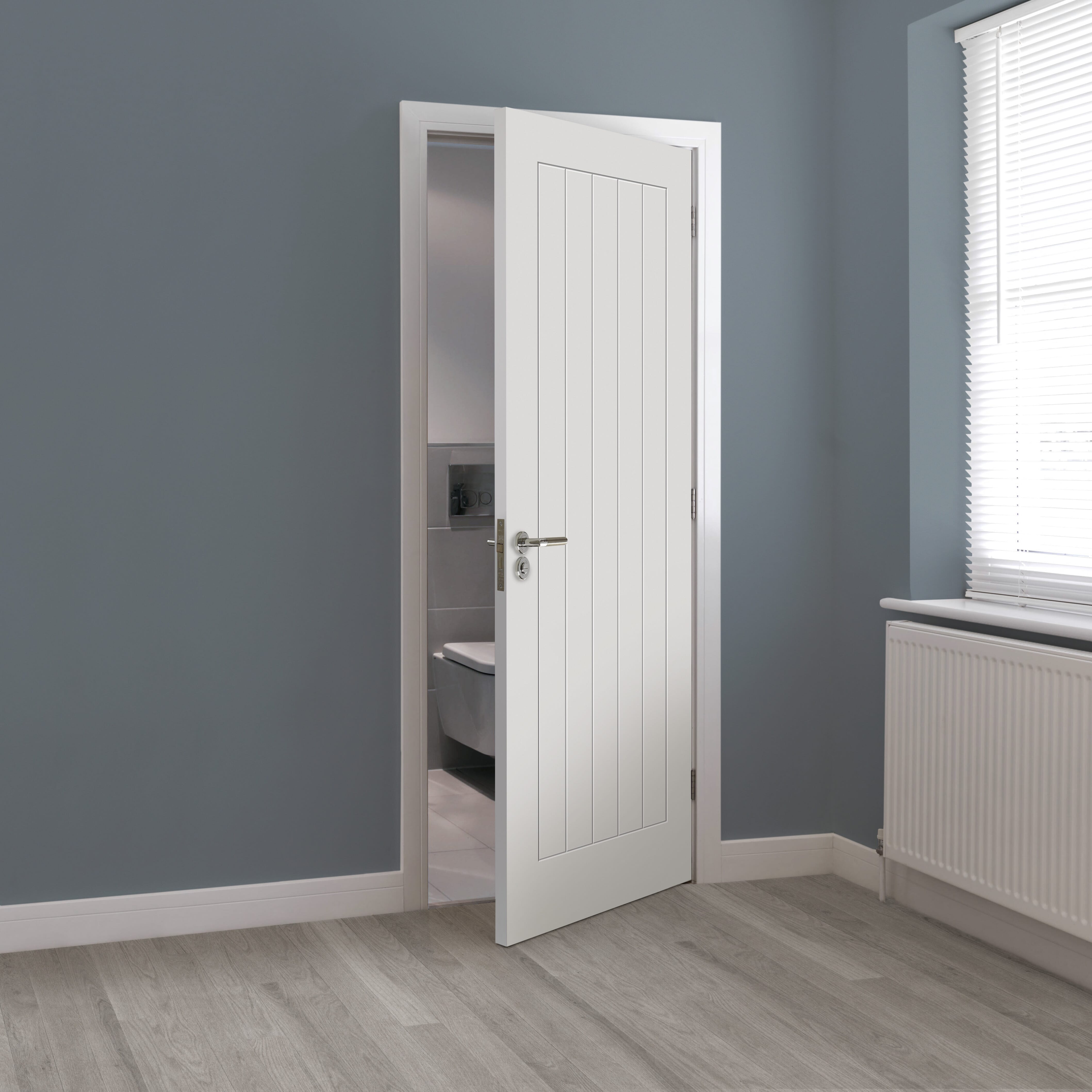 2040mm x 926mm x 44mm White Thames Door