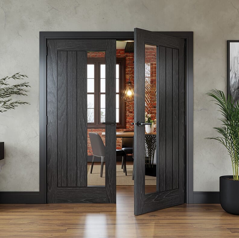 686x1981x35mm (27") Ely 1SL Glazed Brushed Black Oak - Prefinished Internal Doors