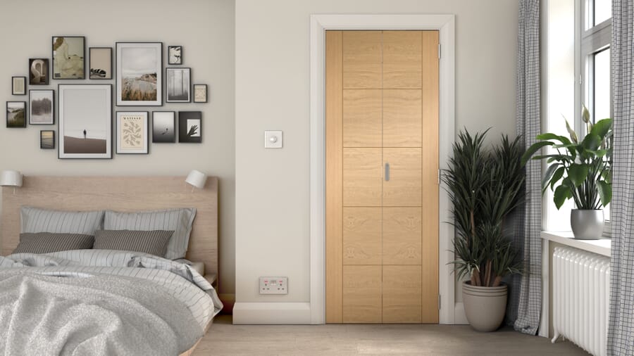 Iseo Oak Solid Core – Prefinished Bi-fold Doors