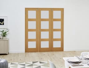 Prefinished Oak 4L Frosted Folding Room Divider (3 x 610mm Doors)