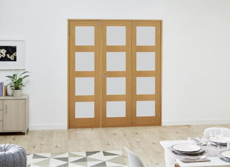 Prefinished Oak 4L Frosted Folding Room Divider (3 x 610mm Doors)