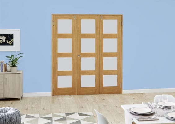 Oak 4L Frosted Folding Room Divider (3 x 610mm doors)